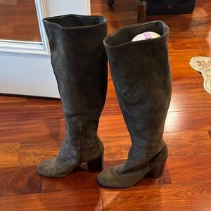 Vince Camuto 9.5 Elegant dark green Suede Knee-High Boots